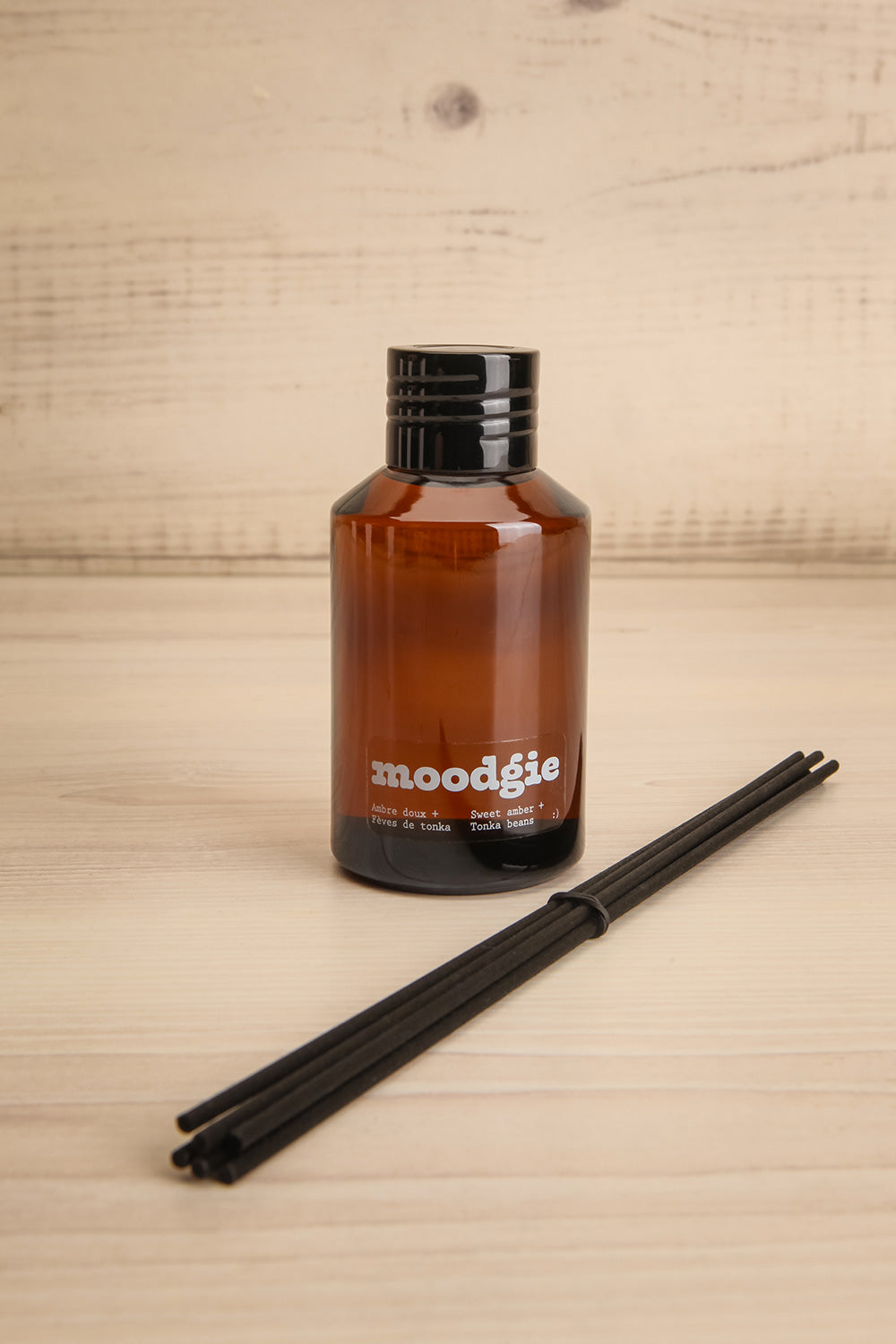 Sweet Amber + Tonka Beans Reed Diffuser | Maison garçonne view