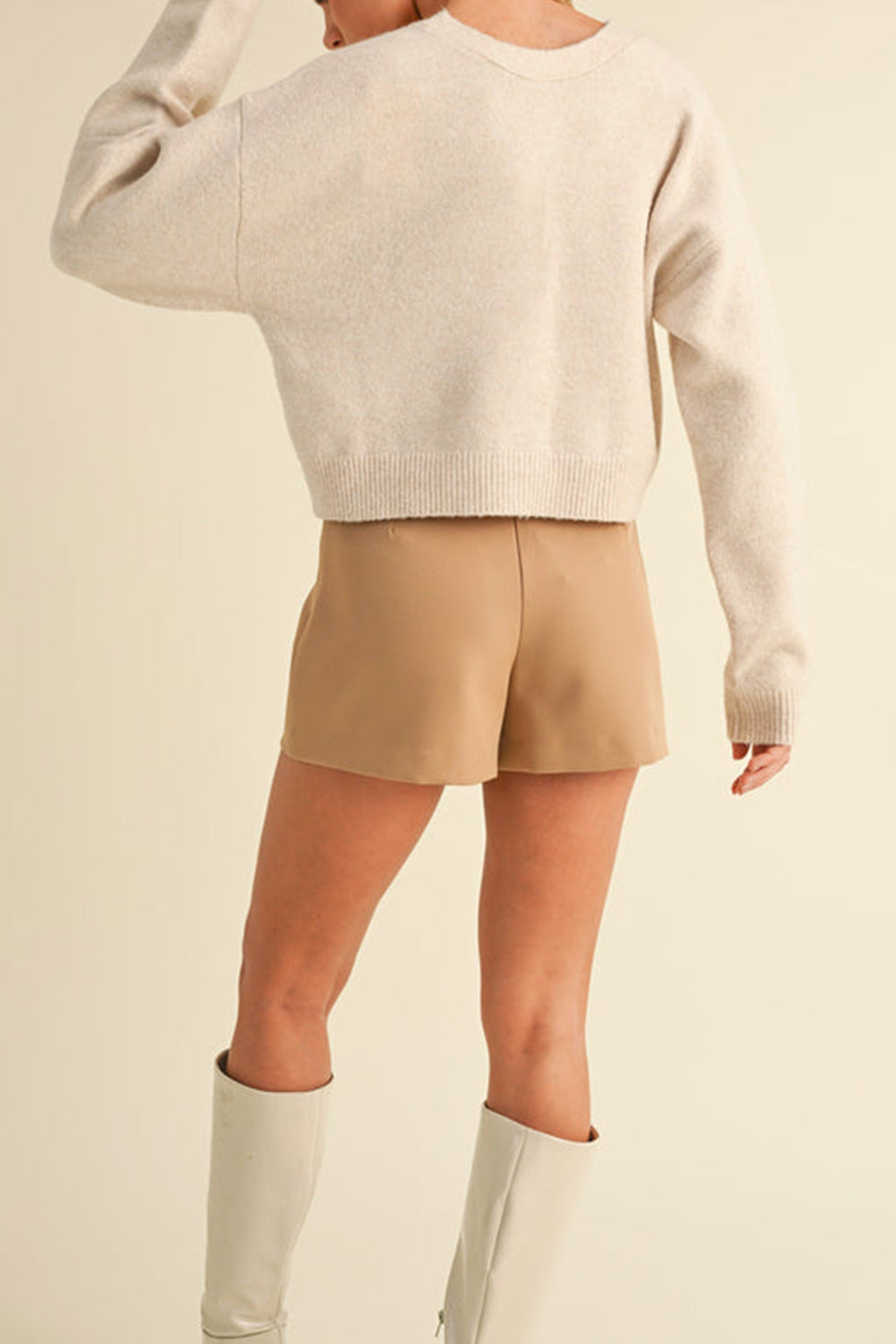 Cassiopee Beige Cardigan with Bows | Boutique 1861 model back