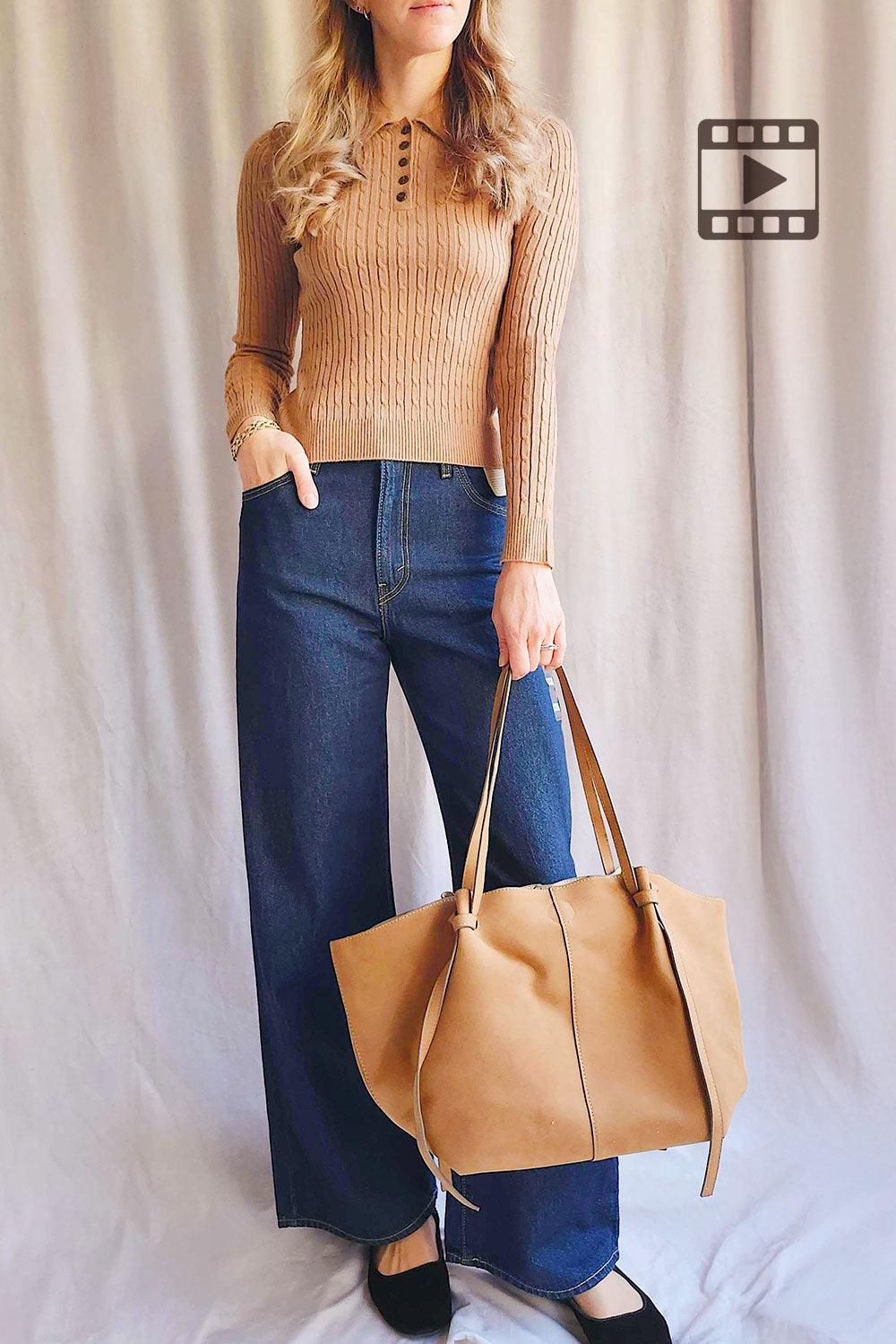 Person wearing Charaundi Caramel Long Sleeve Collared Knit Top from La petite garçonne