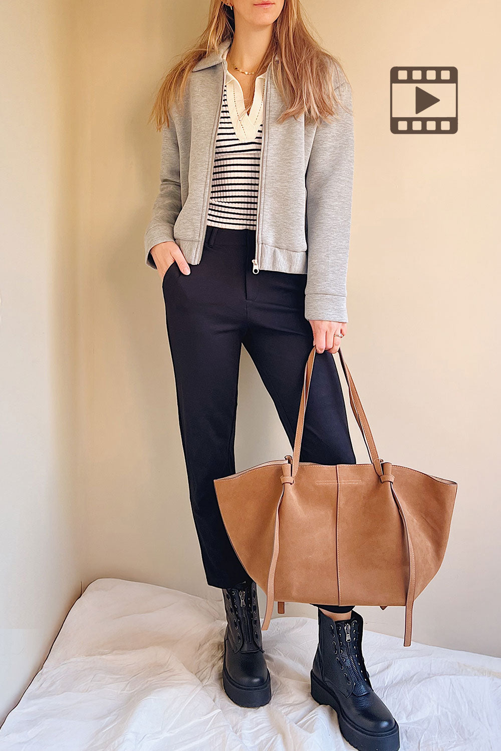 Woman wearing Kamour Grey Sport Jacket with Pockets from La petite garçonne