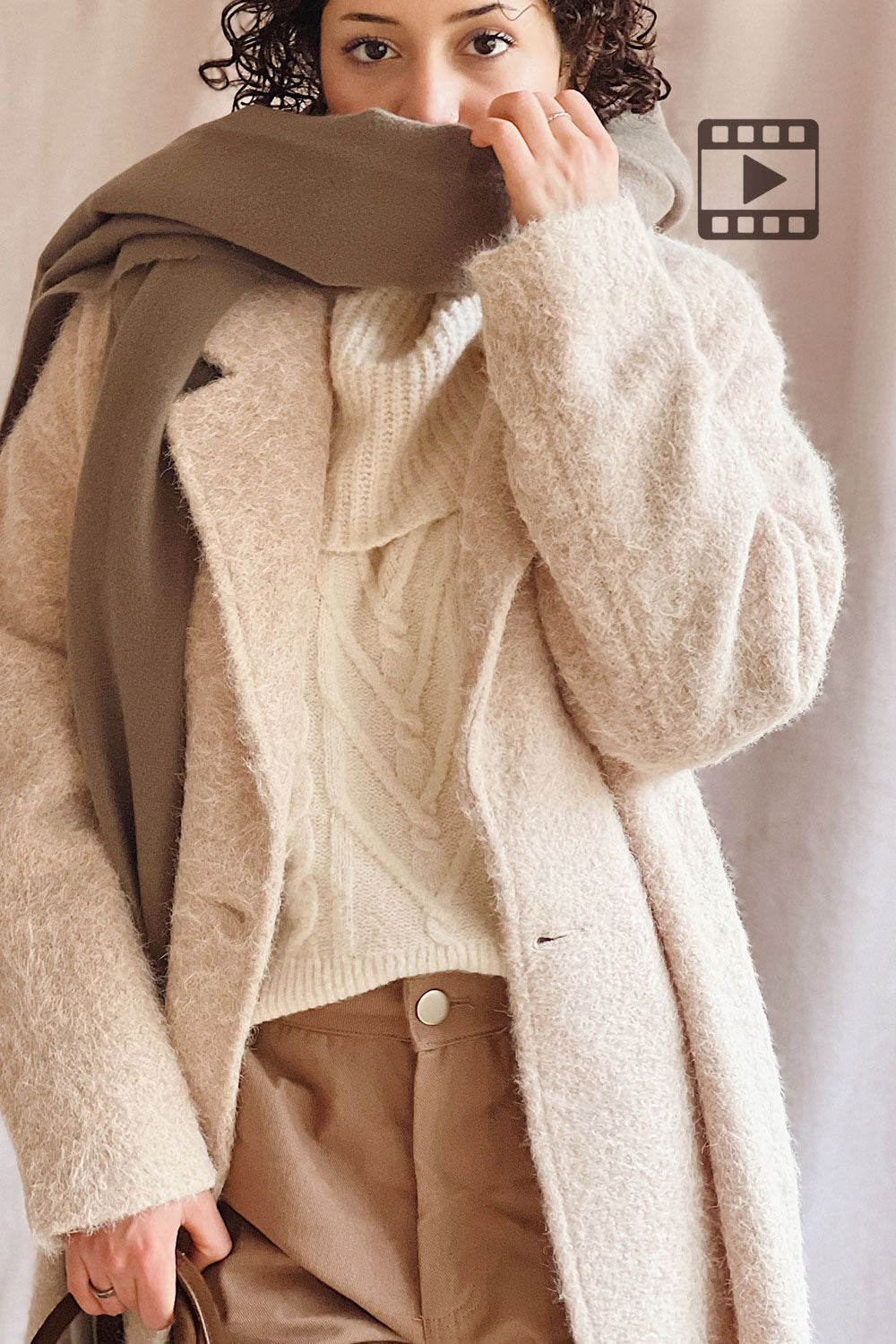 Woman wearing Minet Taupe Fuzzy Knit Scarf from La petite garçonne