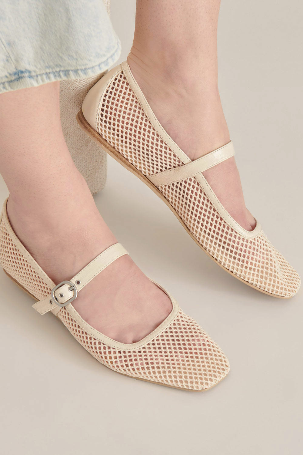 Rodnie Beige Raffia Ballerina Flat | La petite garçonne model