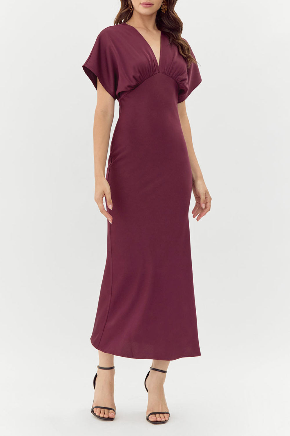 Dracaris Long Burgundy Satin Dress | Boutique 1861 model