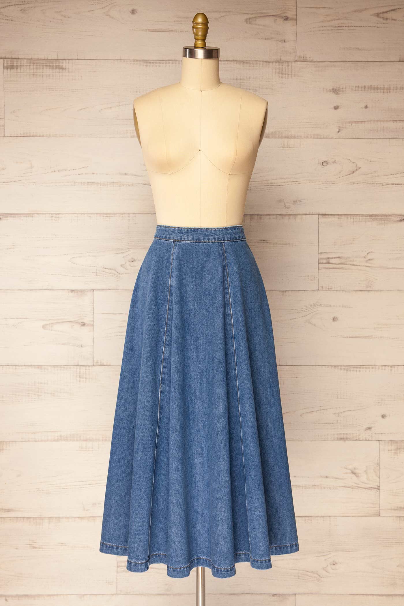 Gwalior A-Line Midi Denim Skirt | La petite garçonne front