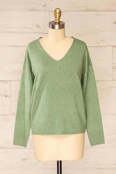 Havre Green Soft V-Neck Knit Sweater | La petite garçonne front view