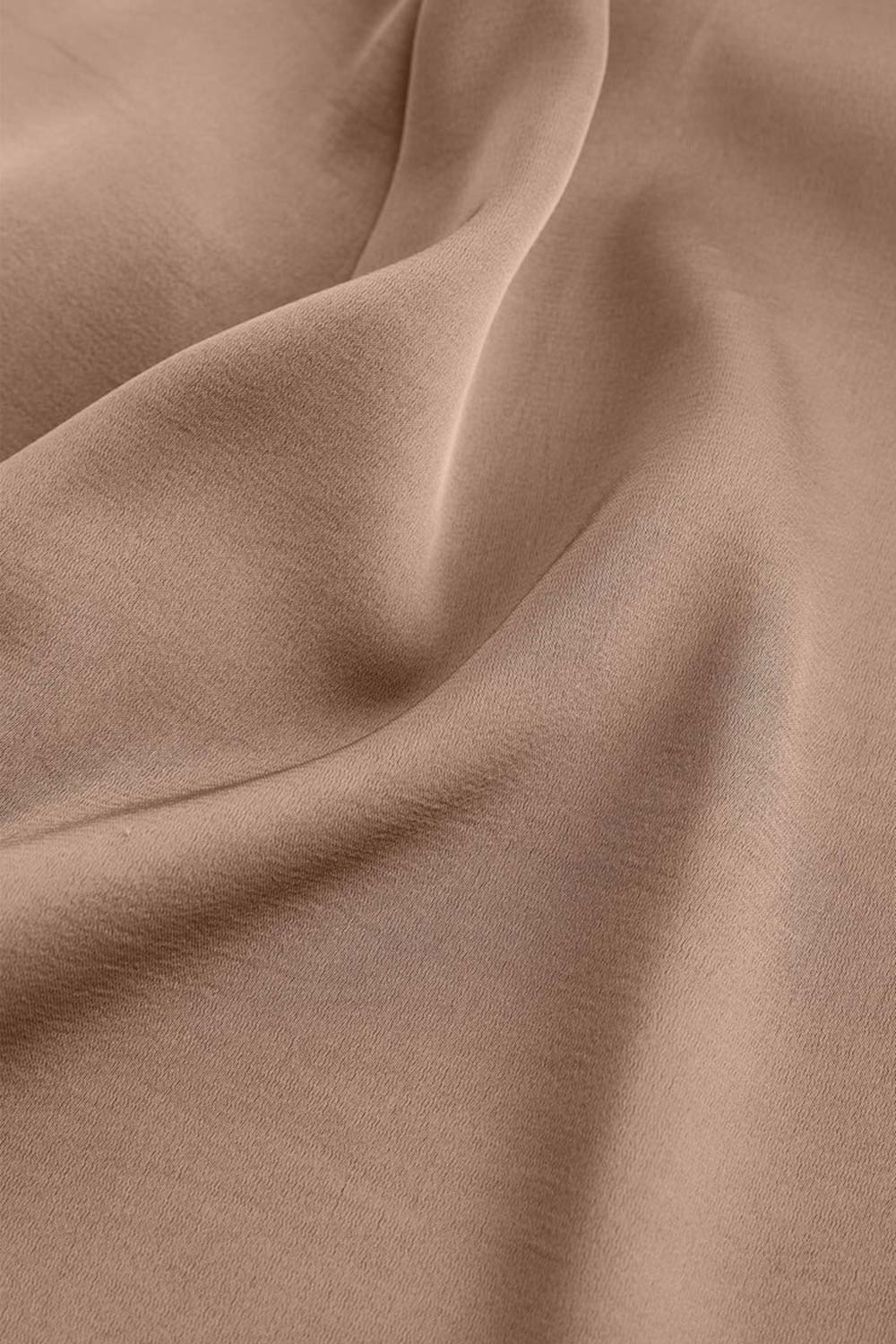 Kormo Taupe Long Satin Skirt | Boutique 1861 texture