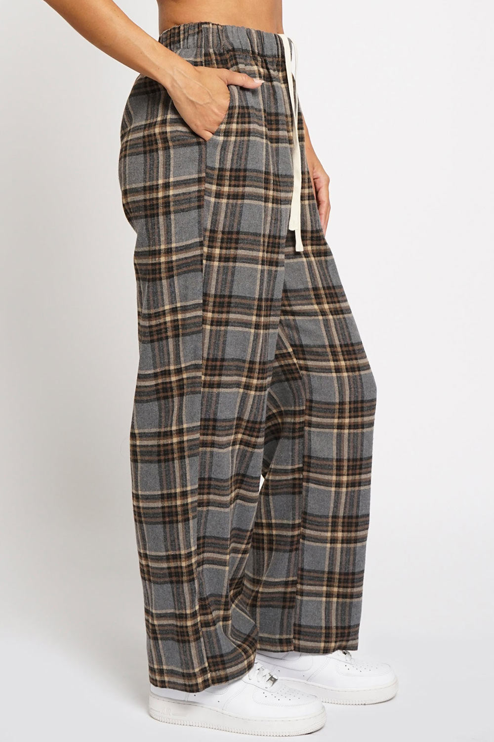 Machermo Plaid Wide Leg Pants | La petite garçonne side model