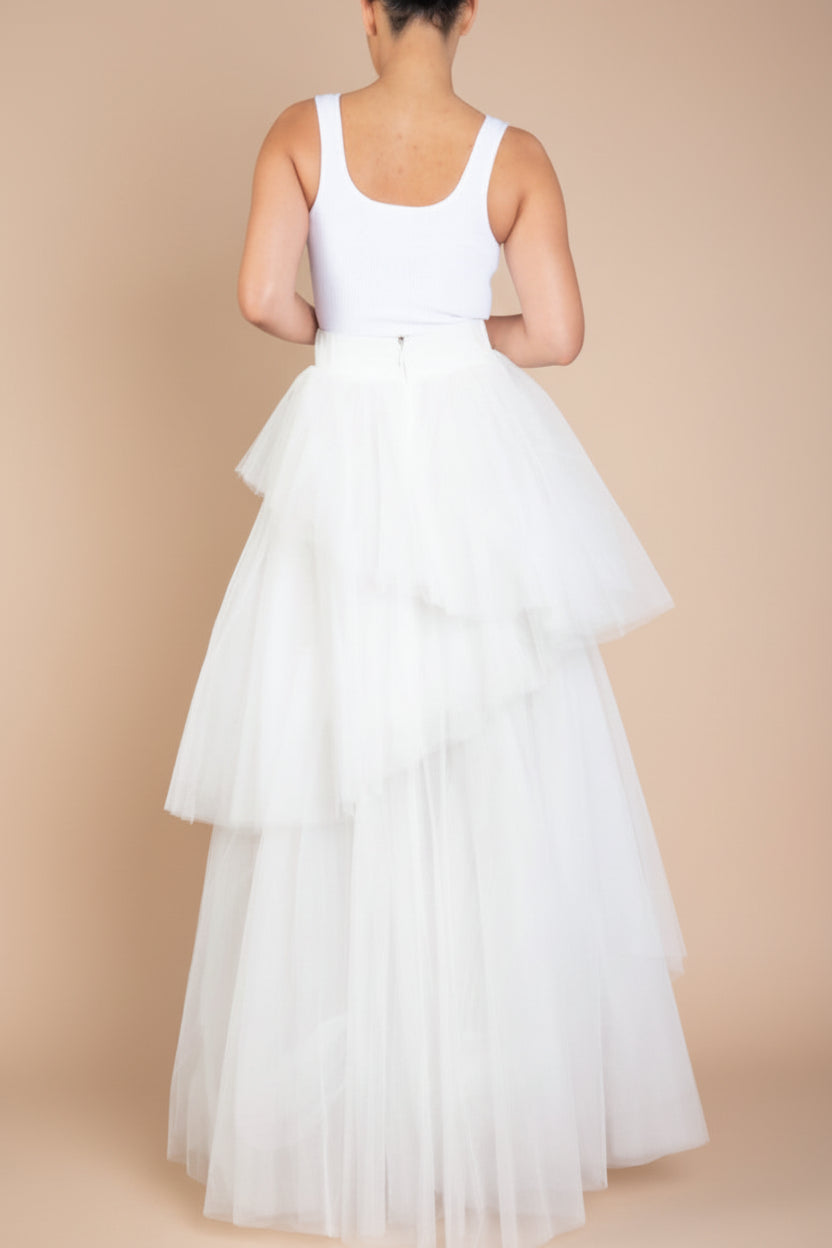 Backview of a woman wearing Masako Maxi White Tulle Layered Skirt from Boudoir 1861