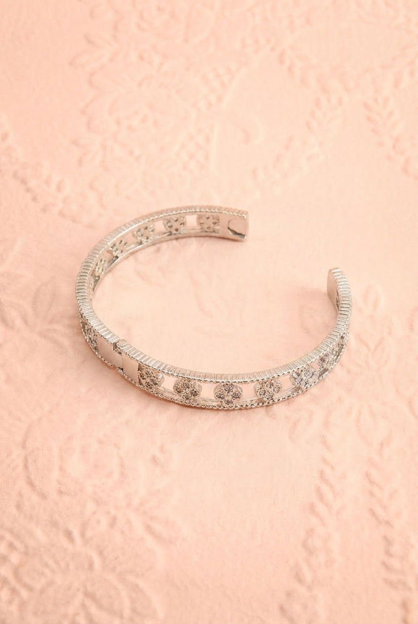 Mitsuko Silver Thin Crystal Bracelet | Boutique 1861 open