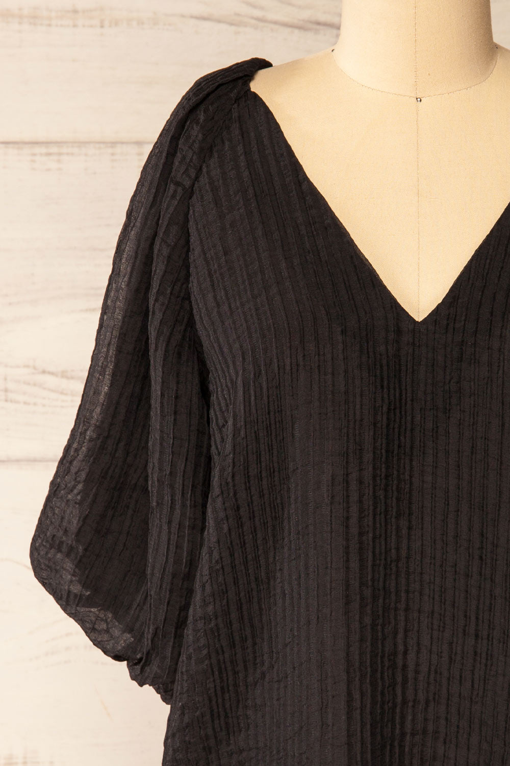 Manama Black Puff Sleeve Blouse | La petite garçonne front close-up