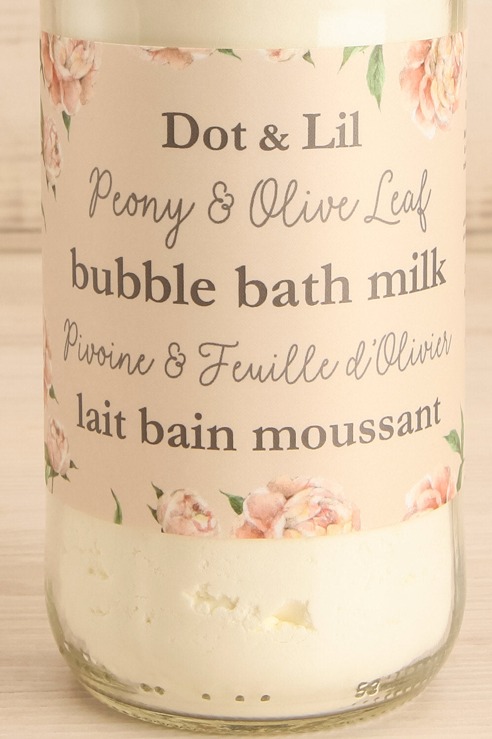 Peony & Olive Leaf Bubble Bath Milk | Maison garçonne close-up