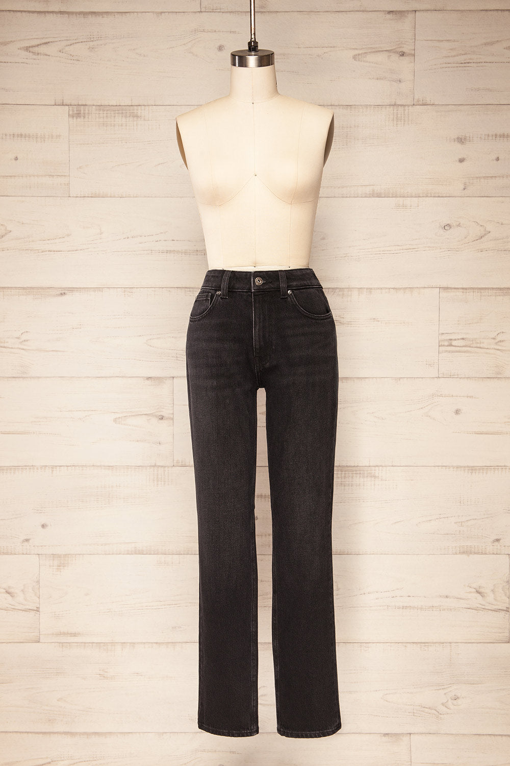 Pleven Black High-Waisted Straight Leg Jeans | La petite garçonne front view