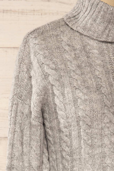Pulborough Grey Cropped Turtleneck Sweater | La petite garçonne  side close-up