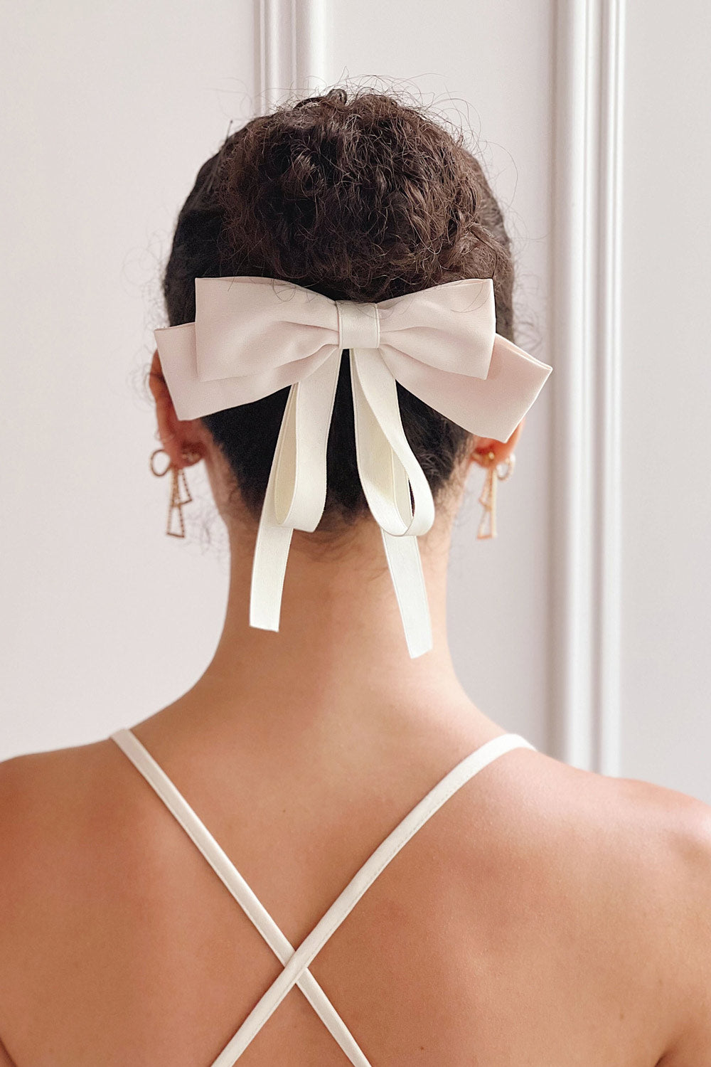 Rhena Black | Ponytail Hook Hair Bow- Boutique 1861 on model