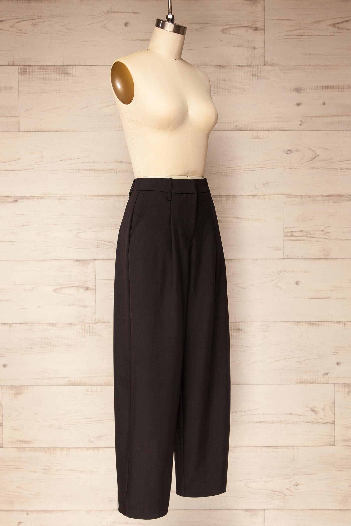 Satna Black Barrel Legs Trousers | La petite garçonne side