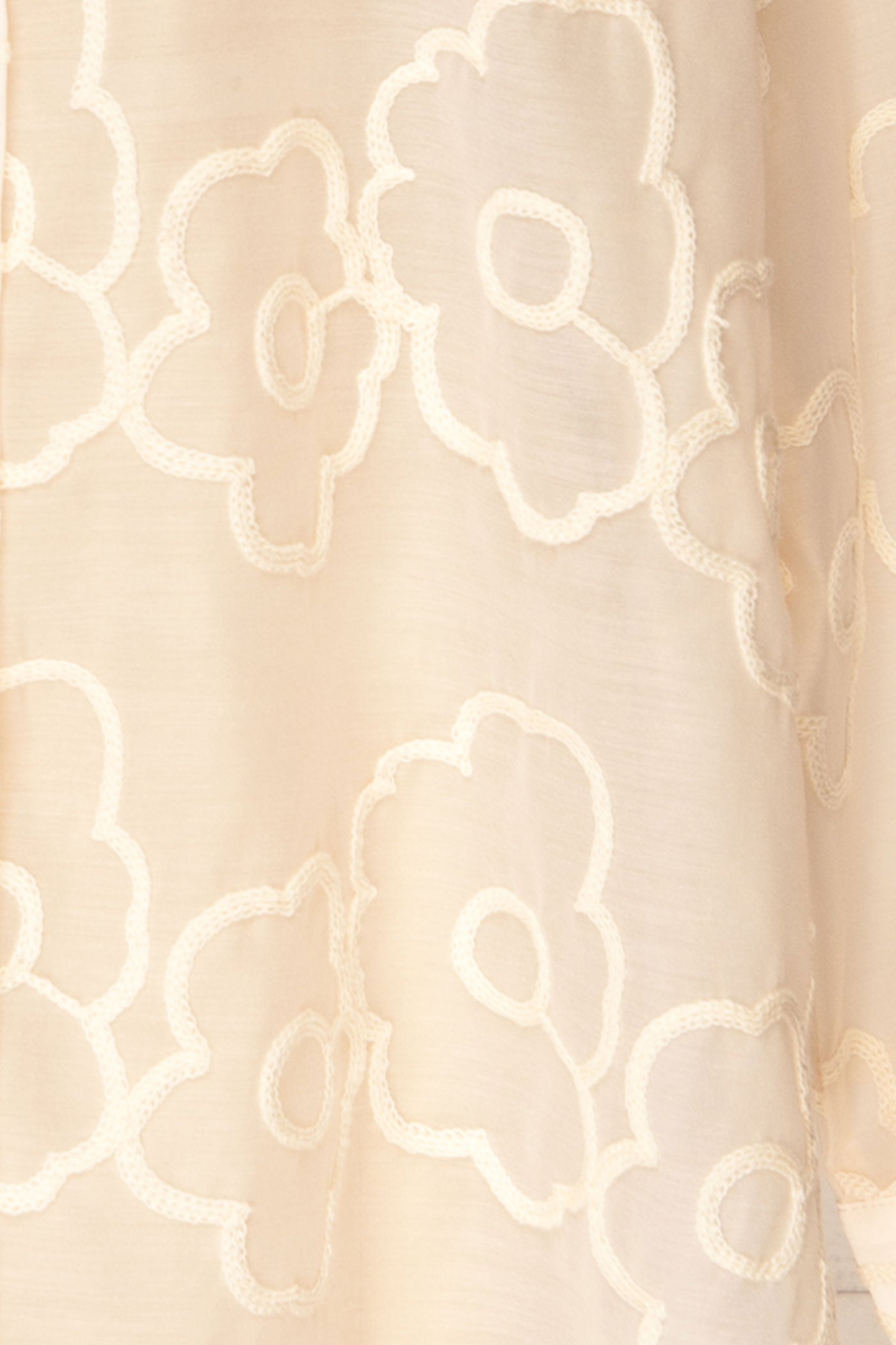 Siwan Cream Blouse with Embroidered Flower Print | La petite garçonne flower pattern zoom-in view
