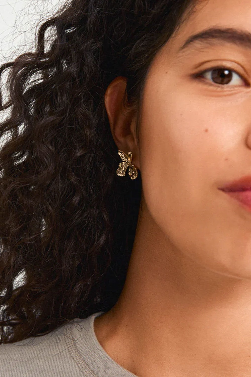 Sueno Gold | Floral Earrings by Pilgrim