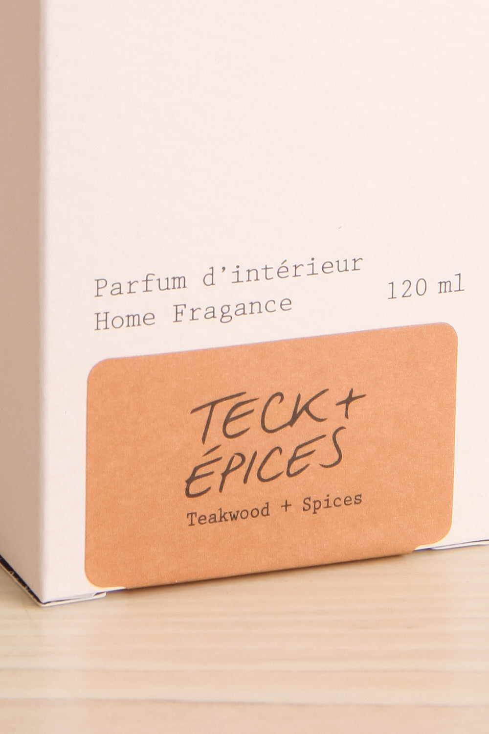 Teakwood + Spices Room Spray | Maison garçonne box