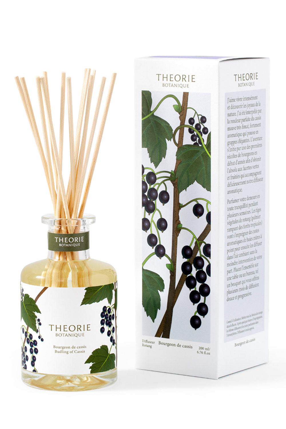 Budling of Cassis Reed Diffuser by Theorie Botanique | Maison garçonne bottle