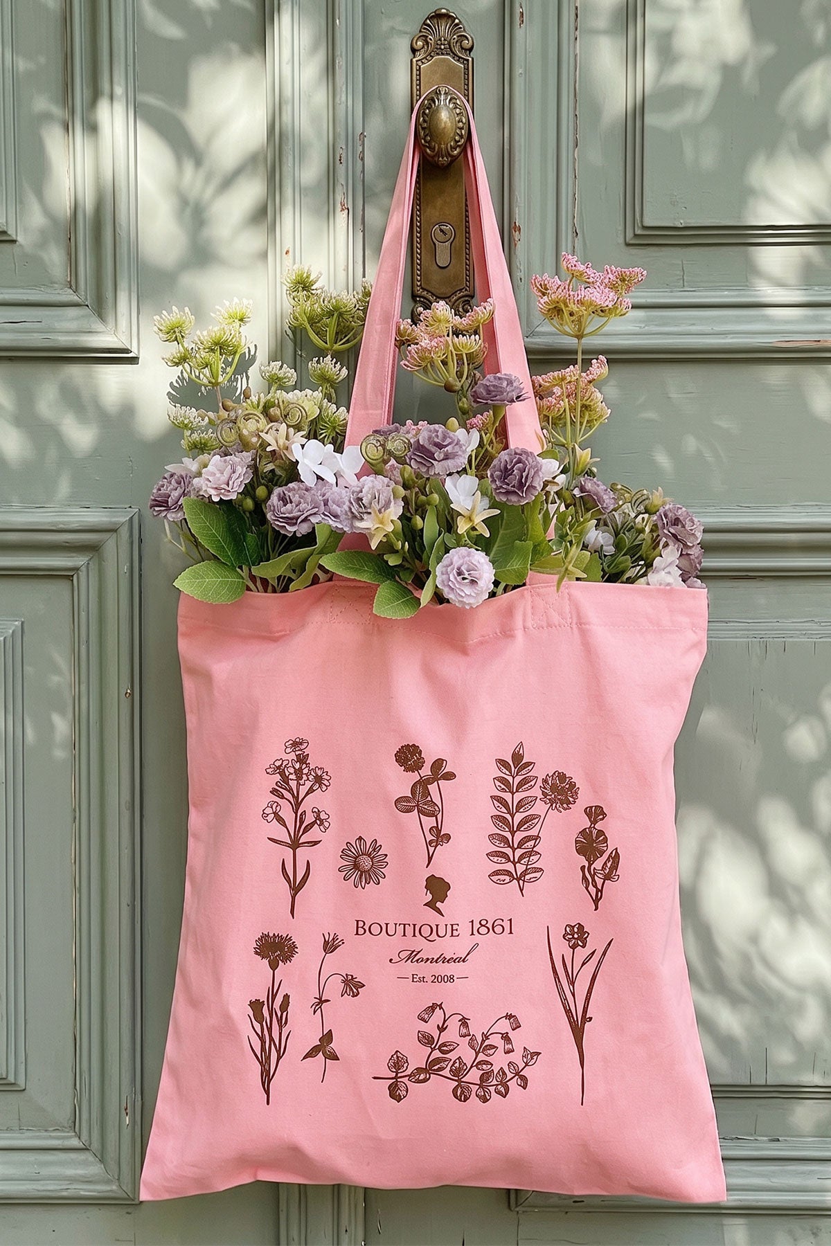 Pink exclusive tote bag from boutique 1861