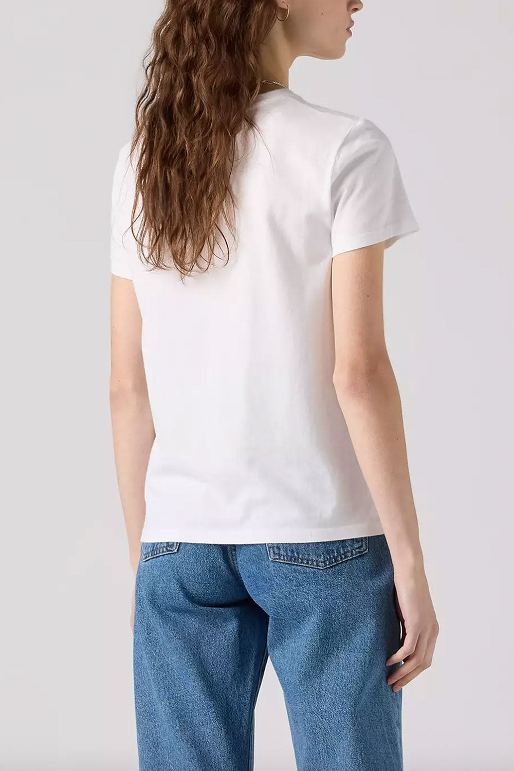 Woman wearing Welby White Cotton T-Shirt from La petite garçonne backview