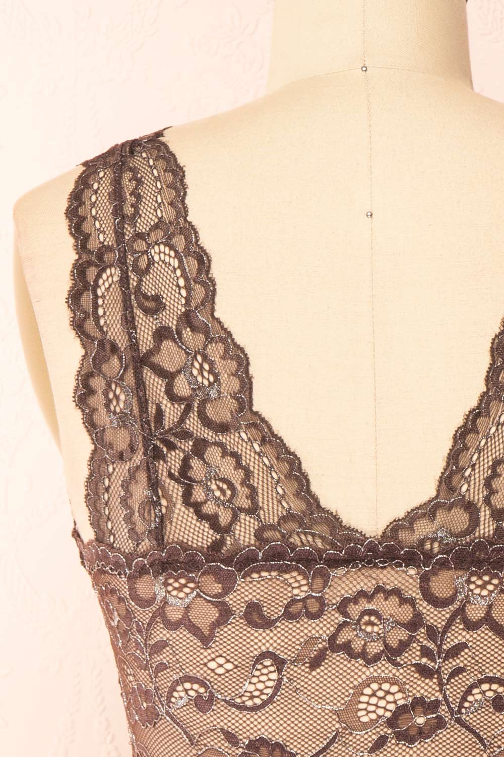 Zerline Brown Floral Lace Bralette w/ Silver Detailing | Boutique 1861 back close-up