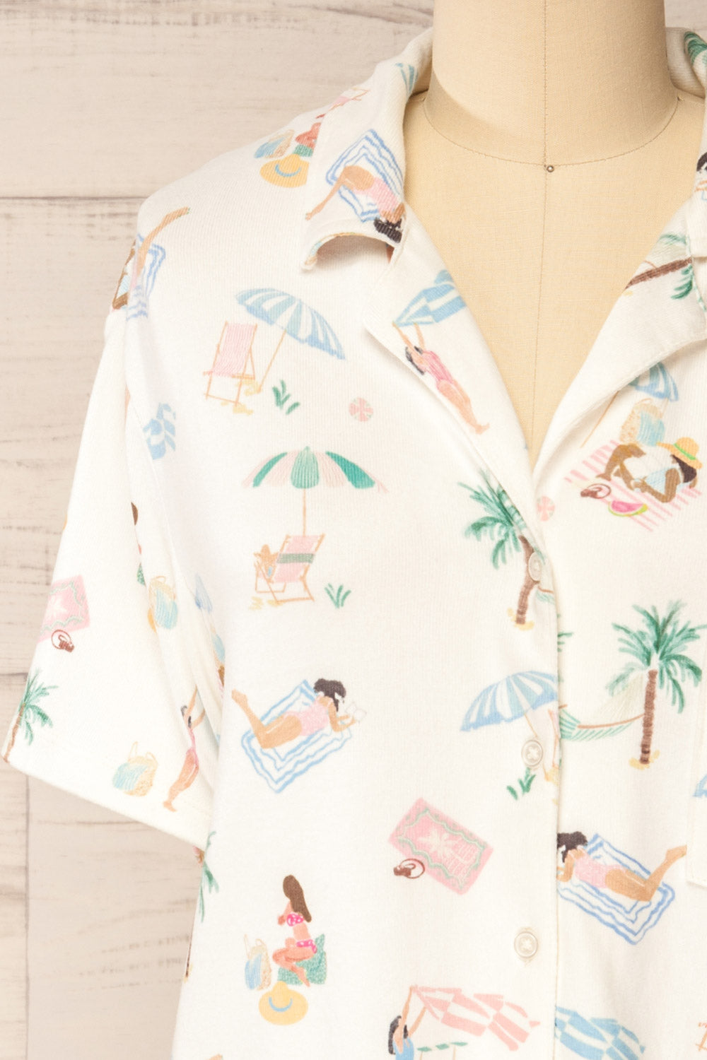 Abomey Button-up Top w/ Beach Print | La petite garçonne front
