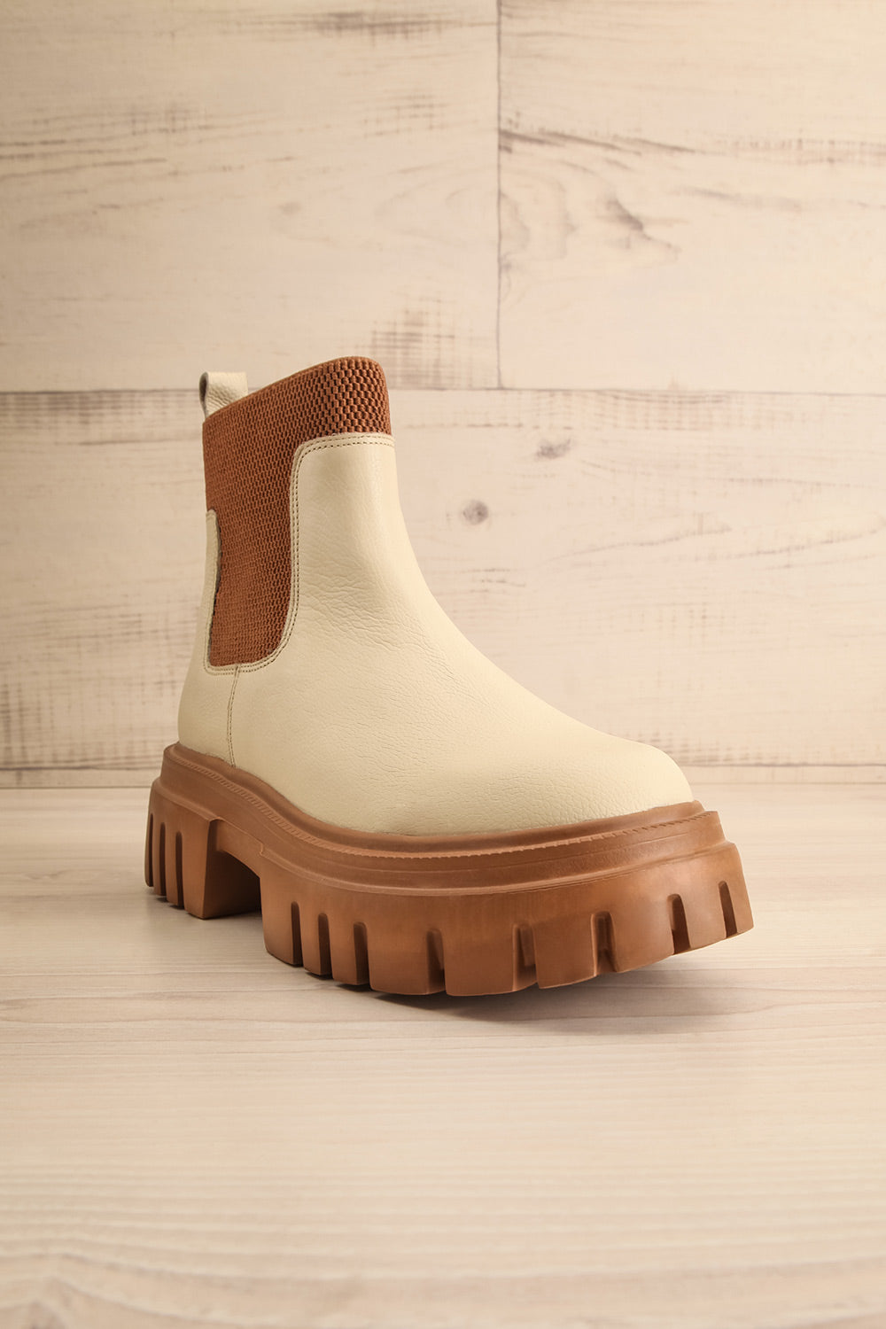 Agora Ivory Cleated Chelsea Boots | La petite garçonne front view