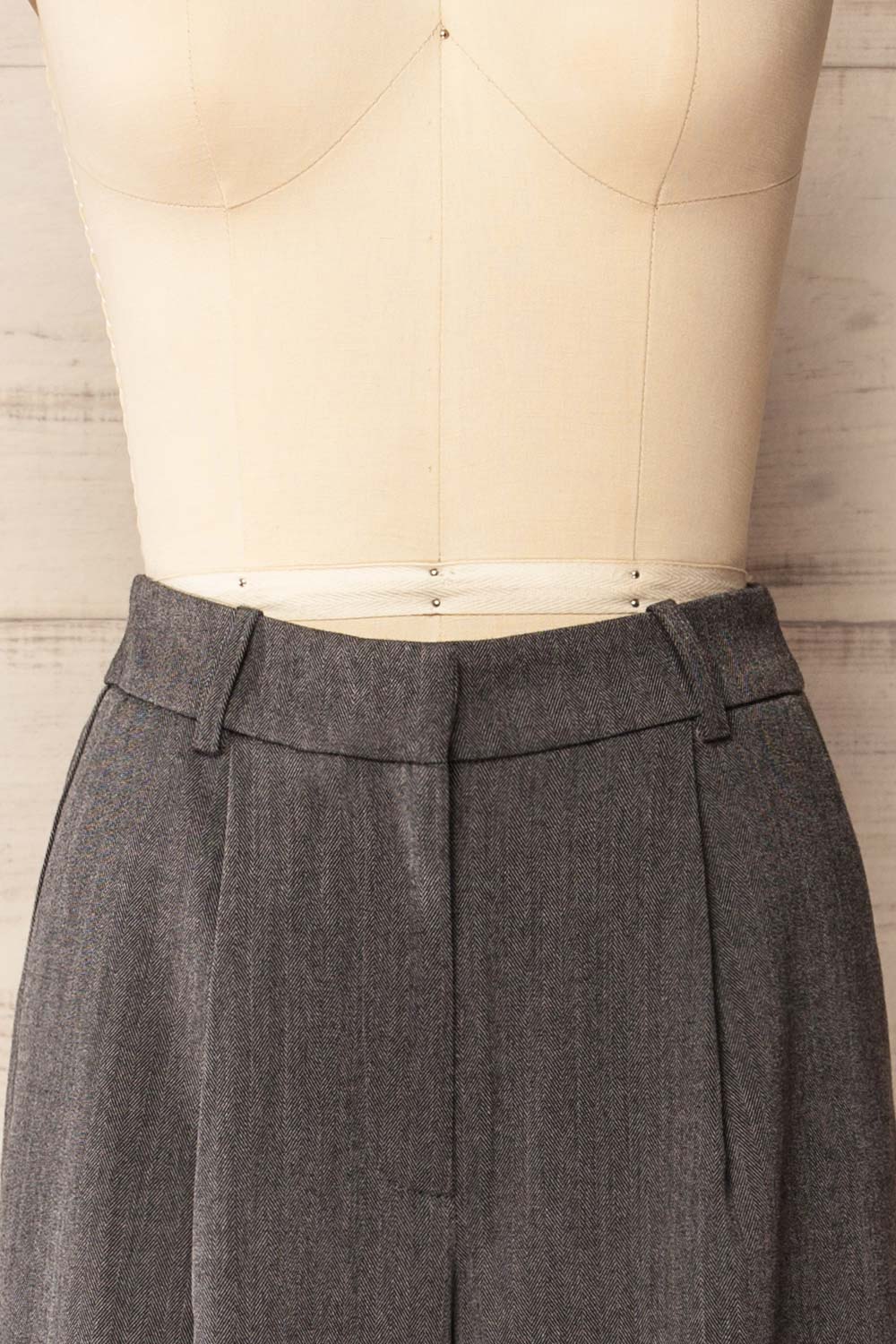 Akola Grey Wide Leg Pants | La petite garçonne front