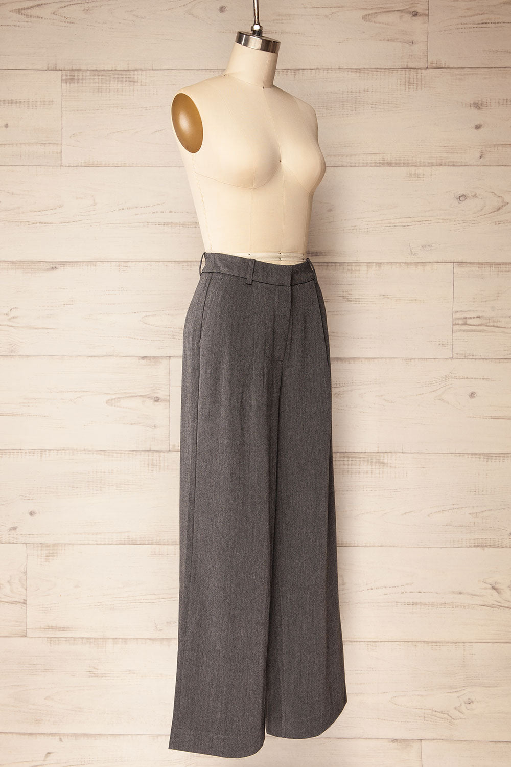 Akola Grey Wide Leg Pants | La petite garçonne side view
