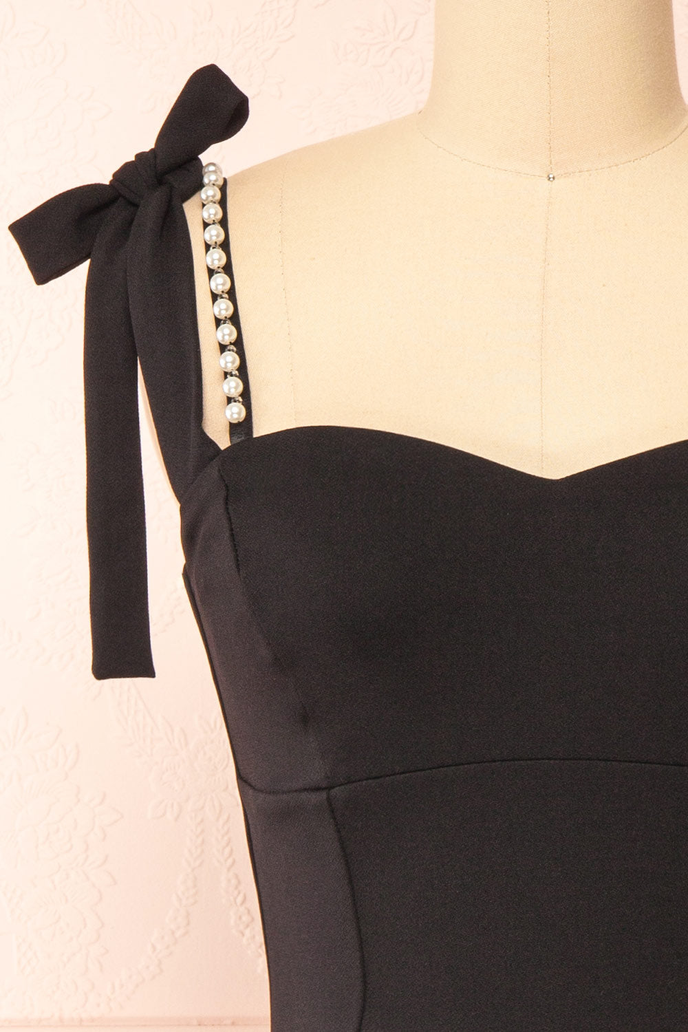 Alarice Fitted Midi Black Dress | Boutique 1861 front close-up