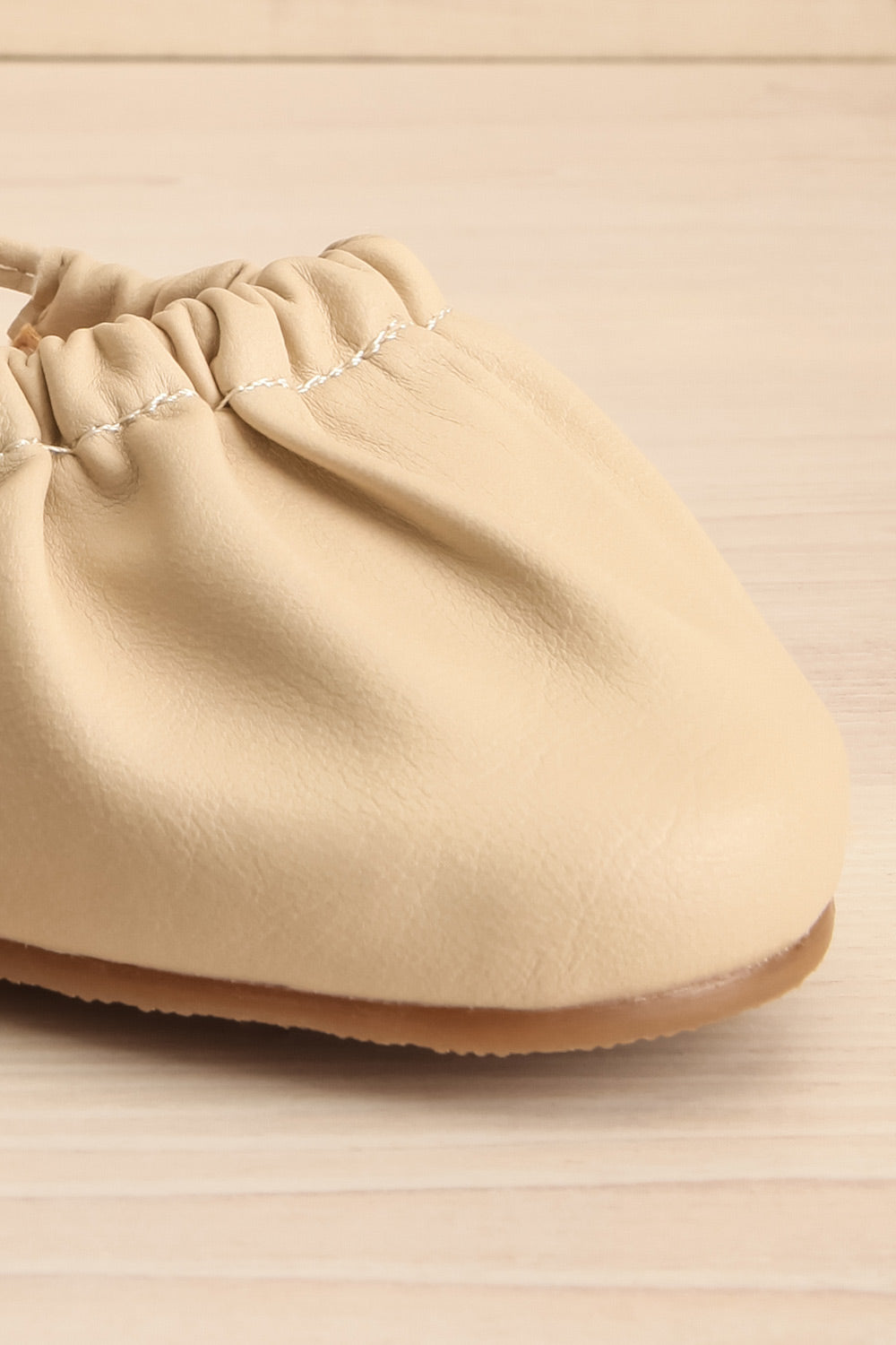Alastor Beige Ballerina Flats w/ Ankle Tie | La petite garçonne front close-up