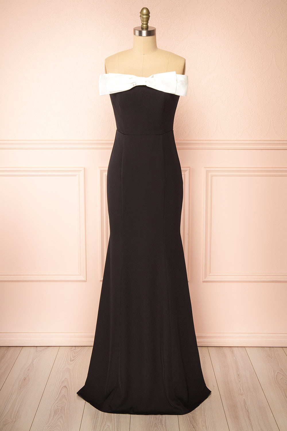Alphys Black Mermaid Maxi Dress w/ Removable Bow | Boutique 1861 front view