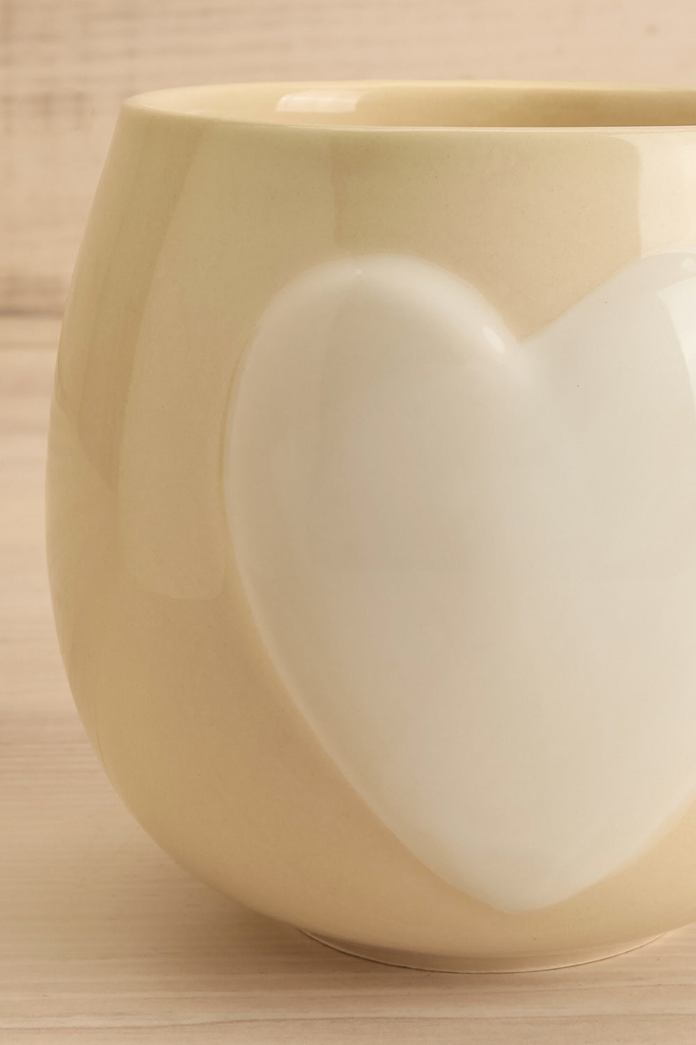 Alterno Stoneware Beige Mug with Heart | Maison garçonne close-up