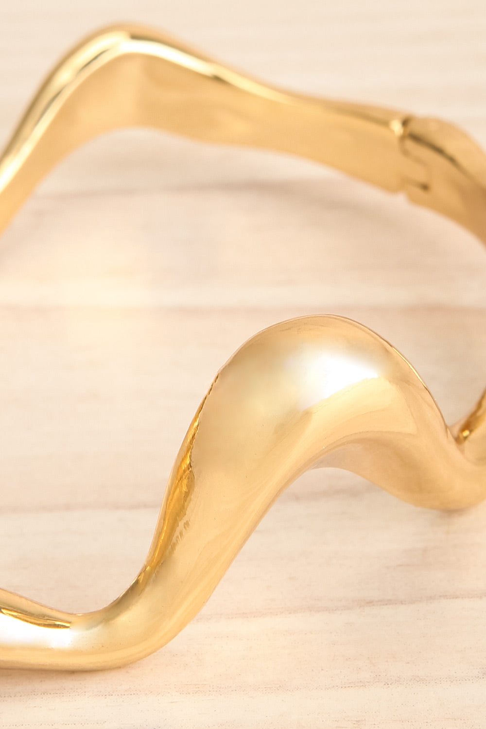 Altostratus Gold Asymmetrical Bangle | La petite garçonne close-up