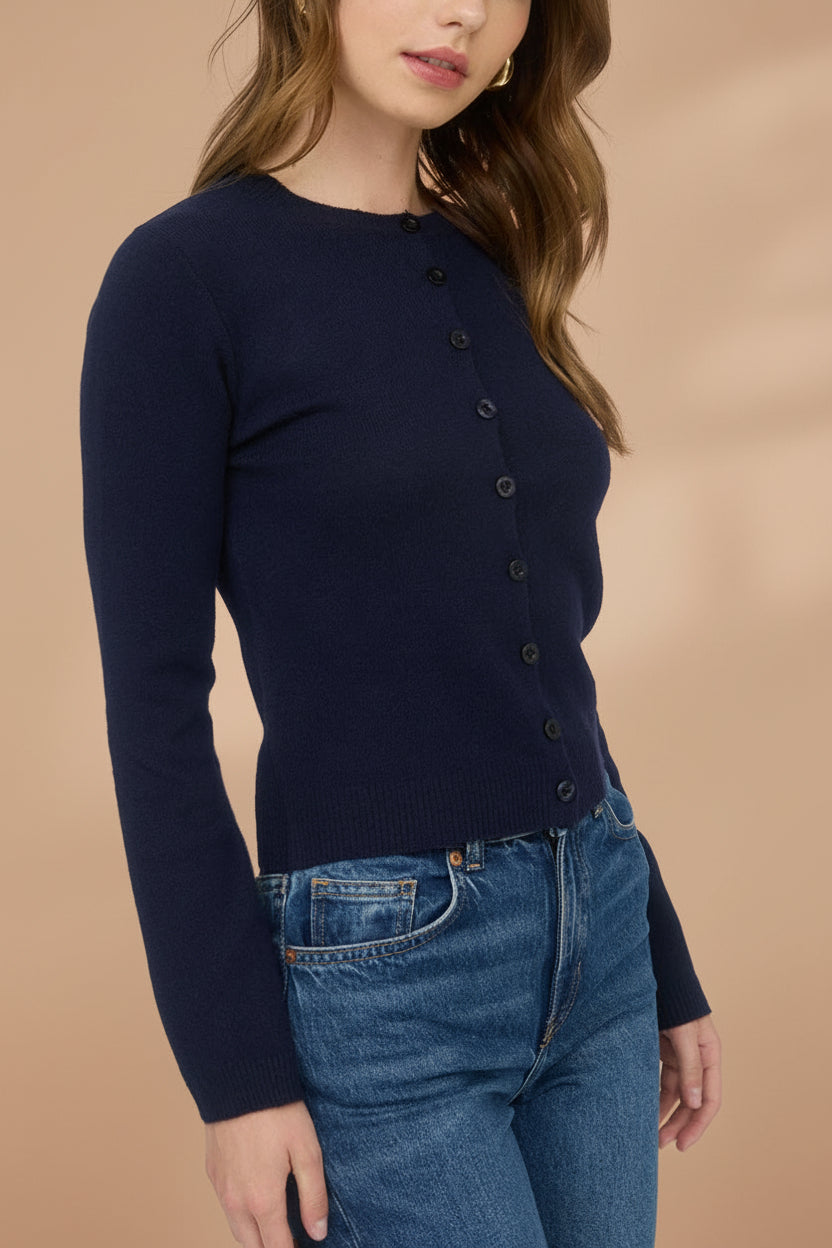 Andenes Navy Buttoned-Up Cardigan | La petite garçonne side model