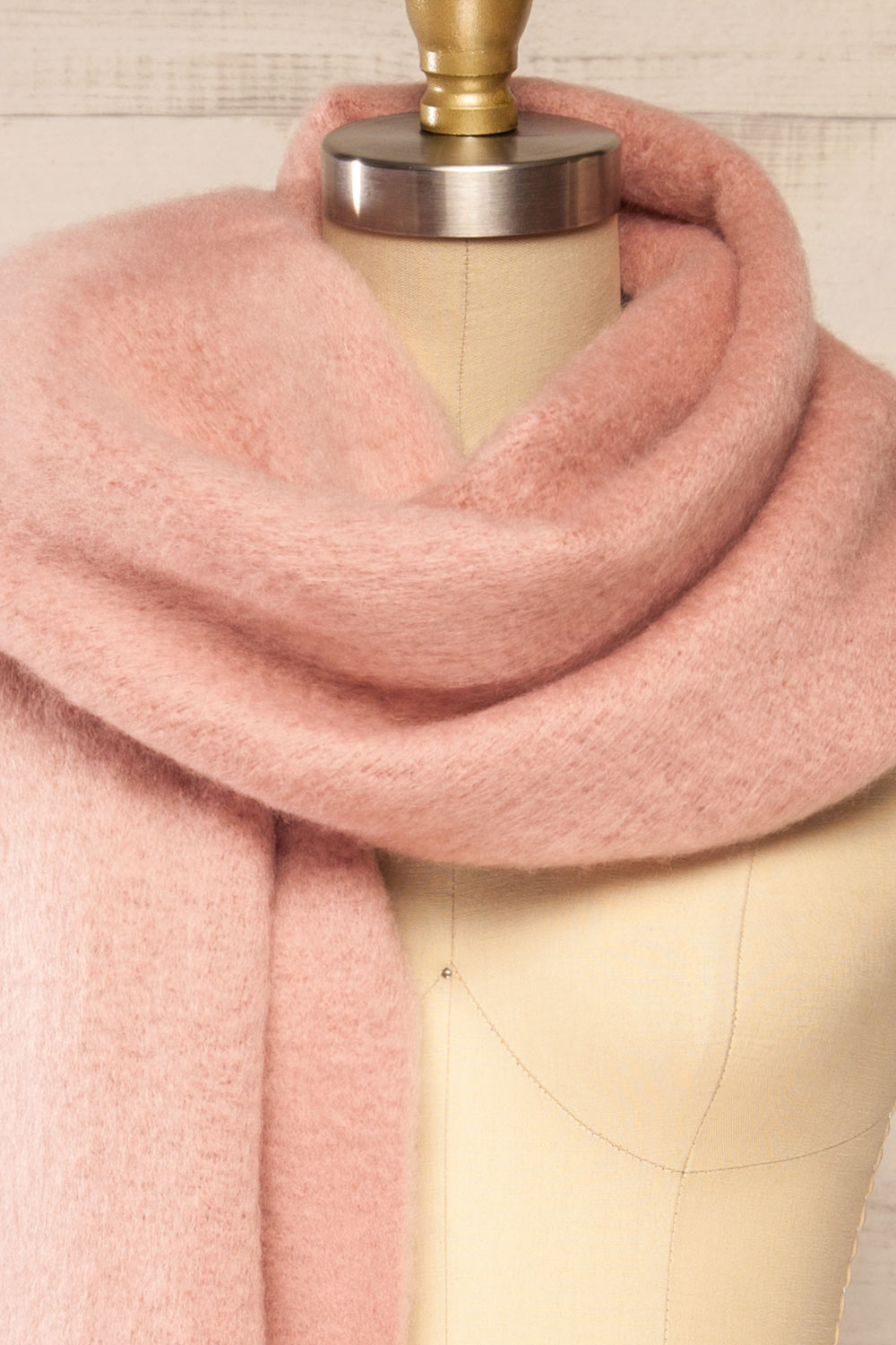 Antananarivo Soft Knit Blush Scarf | La petite garçonne crossed close-up