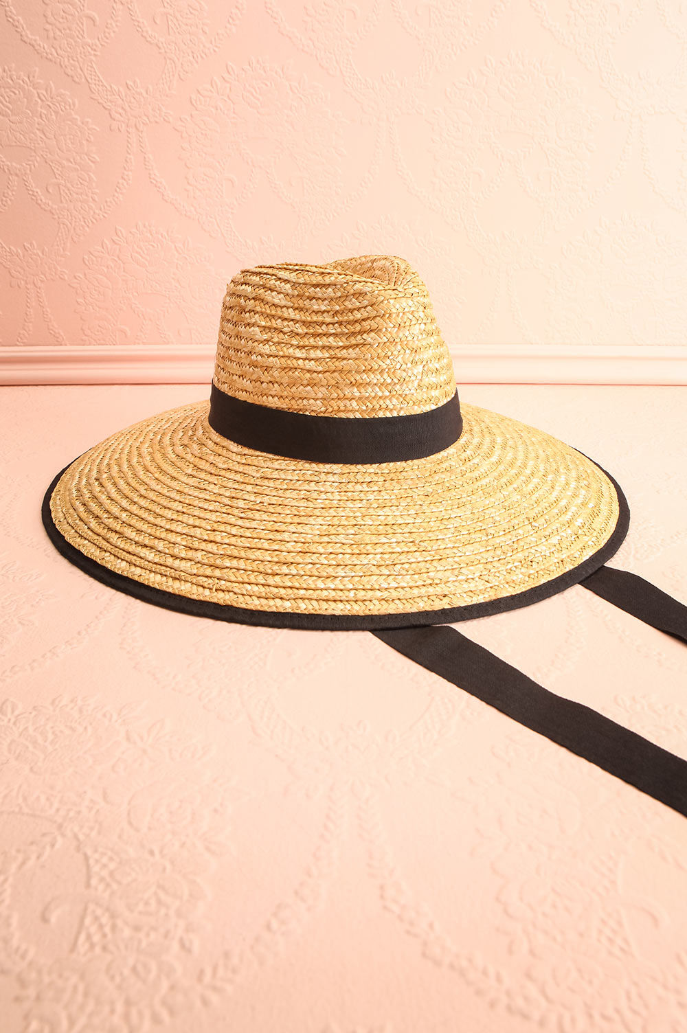 Arenteta Wide Brim Straw Hat w/ Ribbon | Boutique 1861