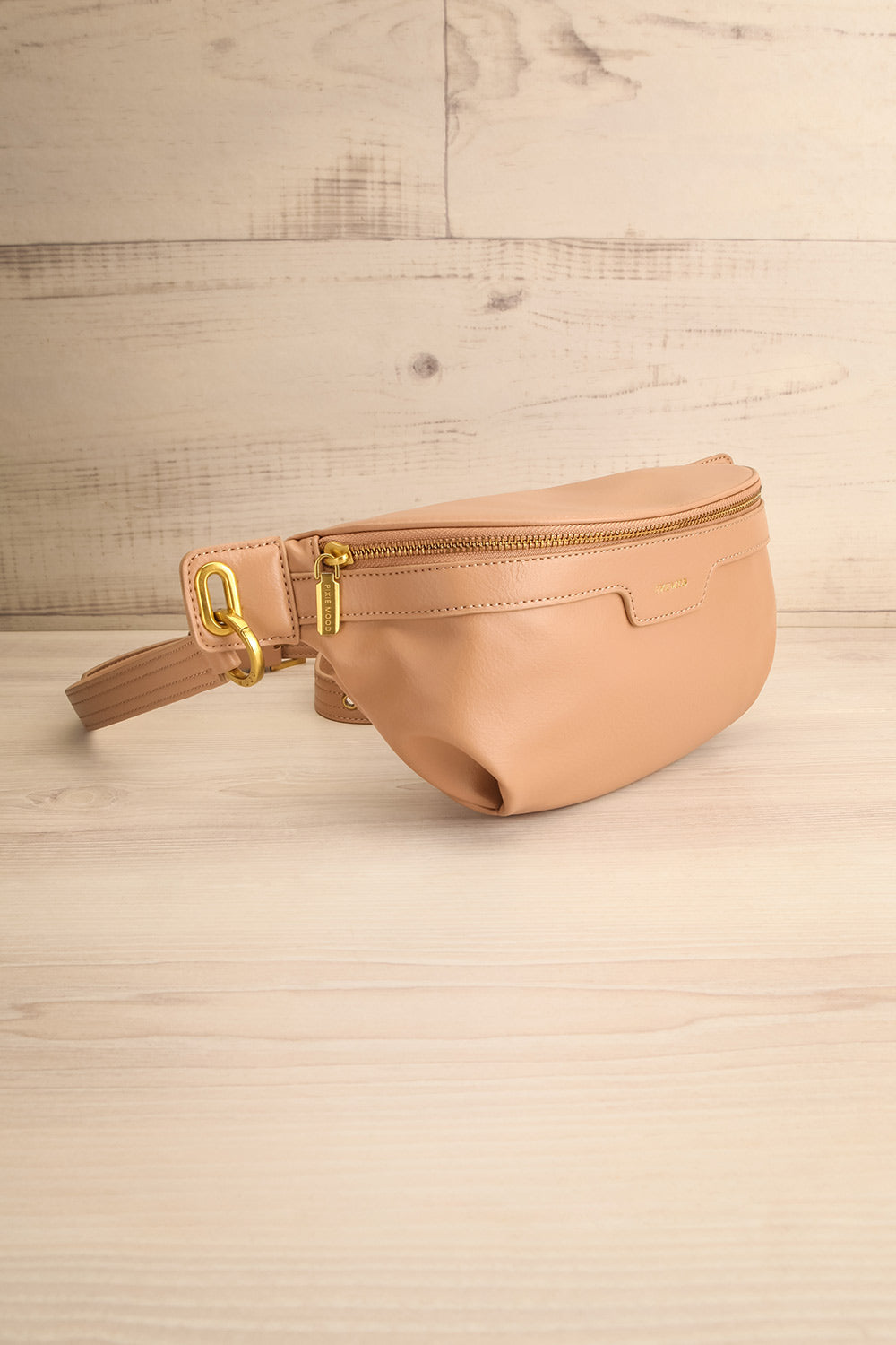 Arkham Beige Crossbody Fanny Pack | La petite garçonne side view