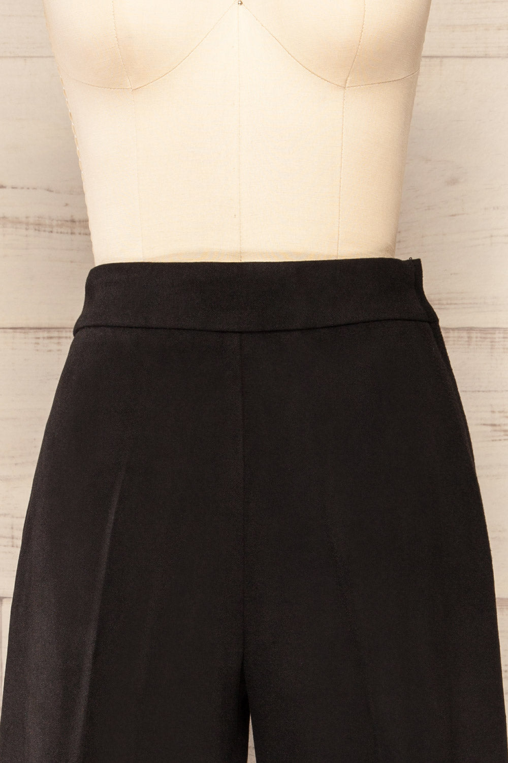 Auckland Black Felt Wide-Leg Pants | La petite garçonne front close-up