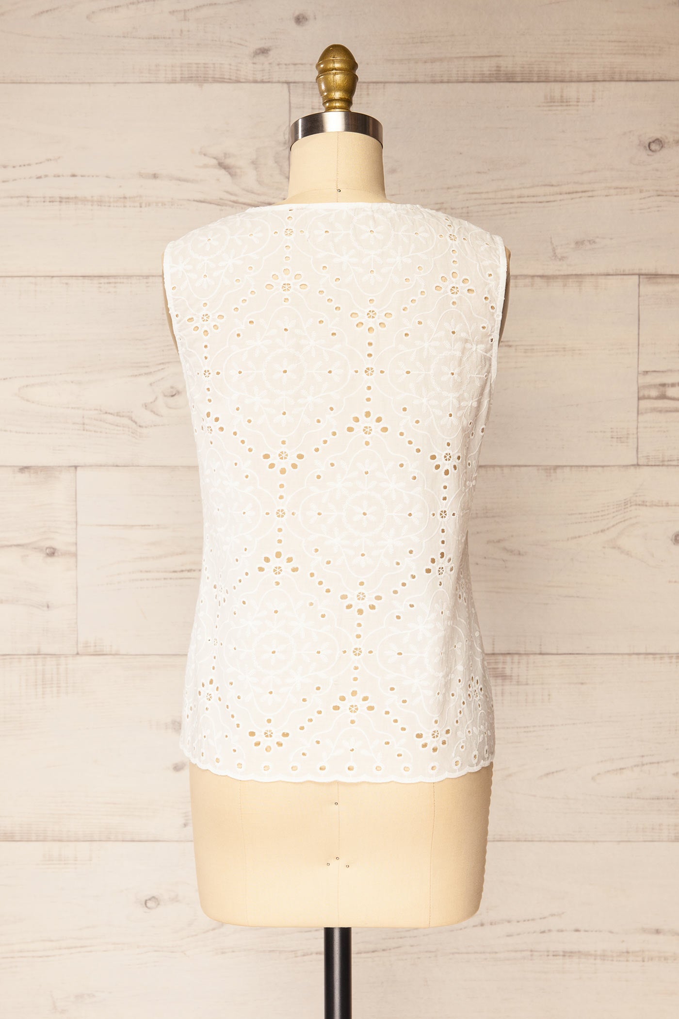 Back view Azillya Embroidered Cotton Sleeveless Top with Buttons at la petite garçonne