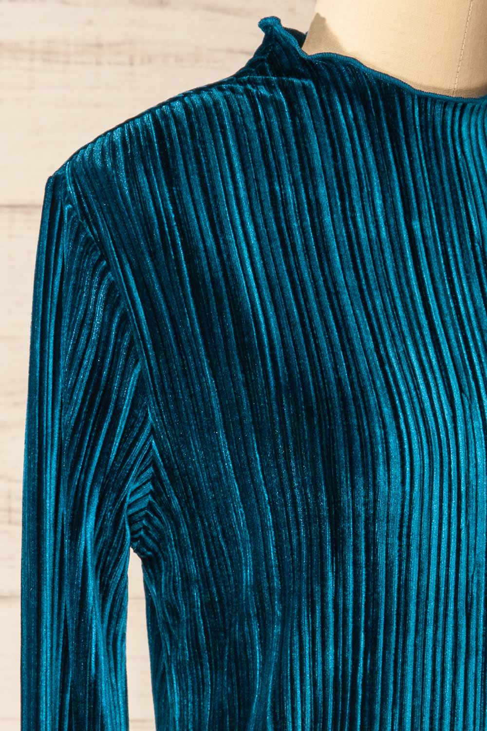 Bagnolet Teal Ribbed Top w/ Stand Collar | La petite garçonne side