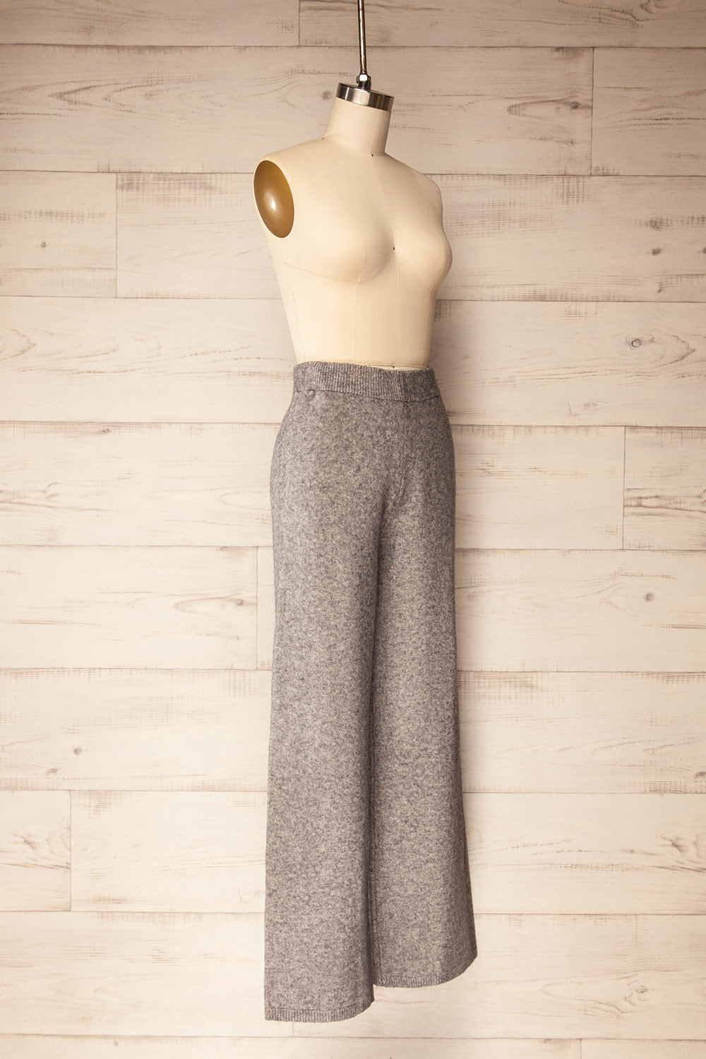 Baitoa Grey High-Waisted Loungewear Pants | La petite garçonne side view