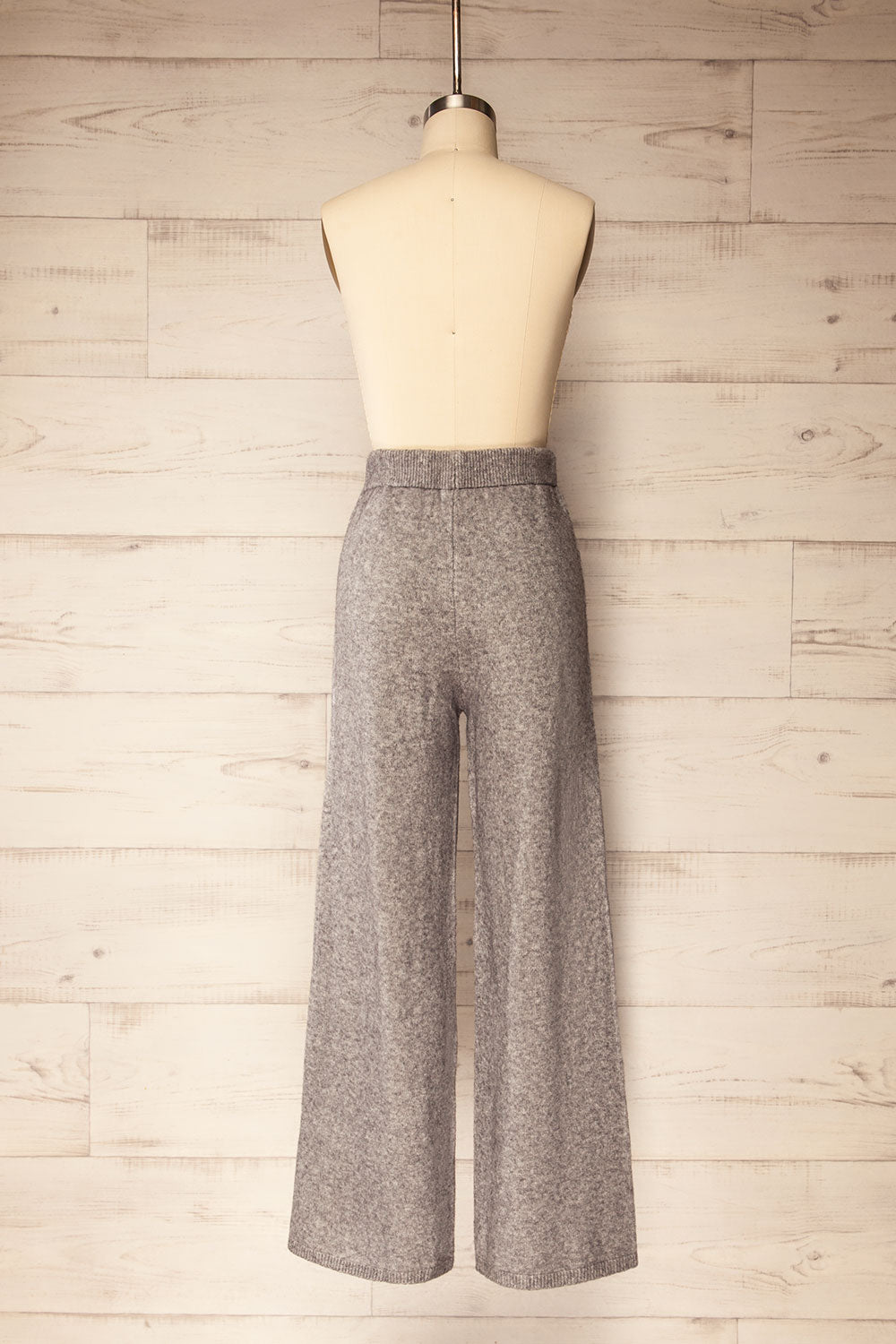 Baitoa Grey High-Waisted Loungewear Pants | La petite garçonne back view