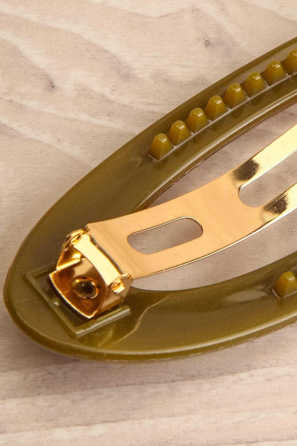 Baklava Green Oval Hair Clip | La petite garçonne clip