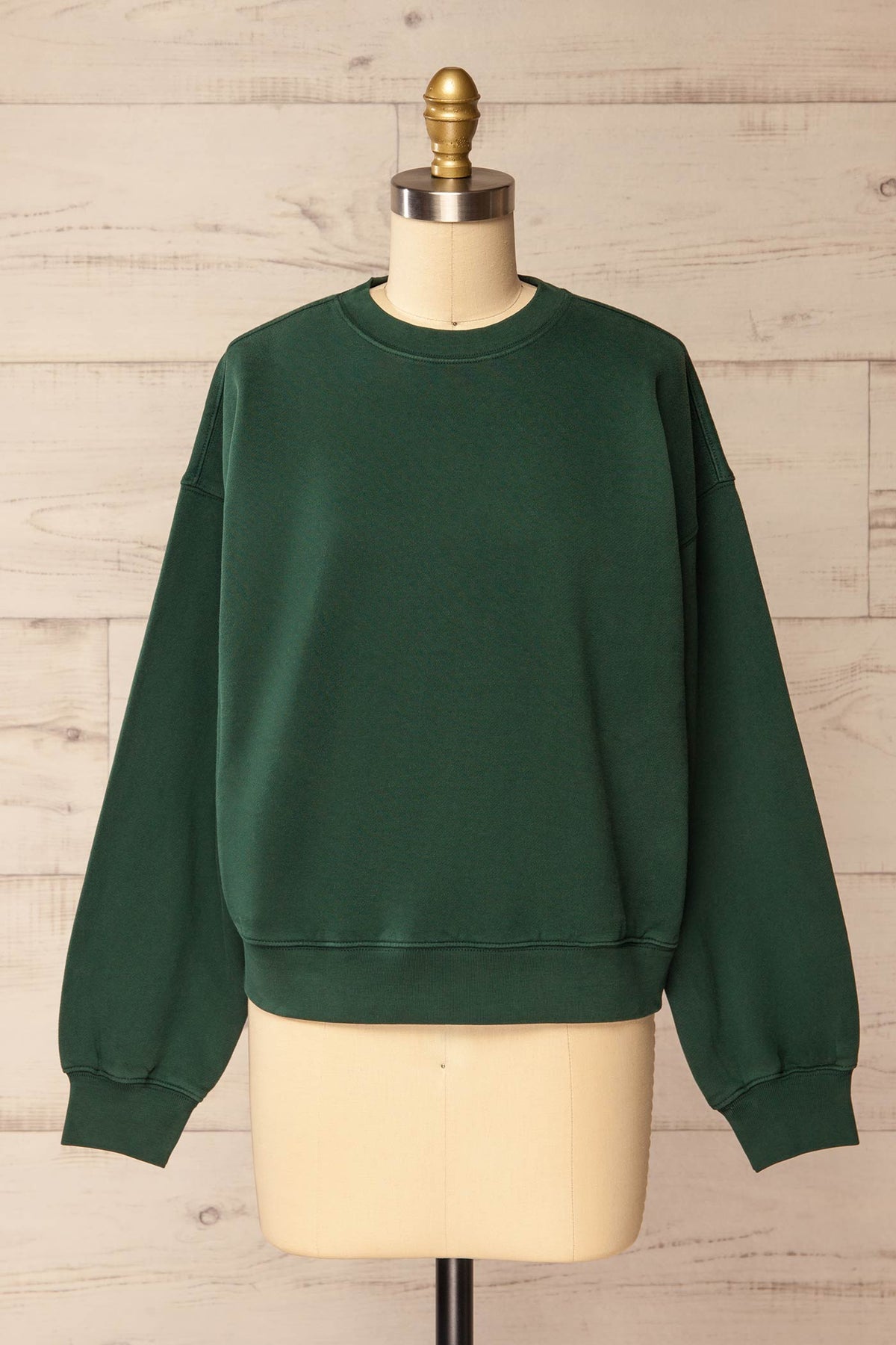 front view of Banat Green Sweatshirt with Boxy Fit at La petite garçonne