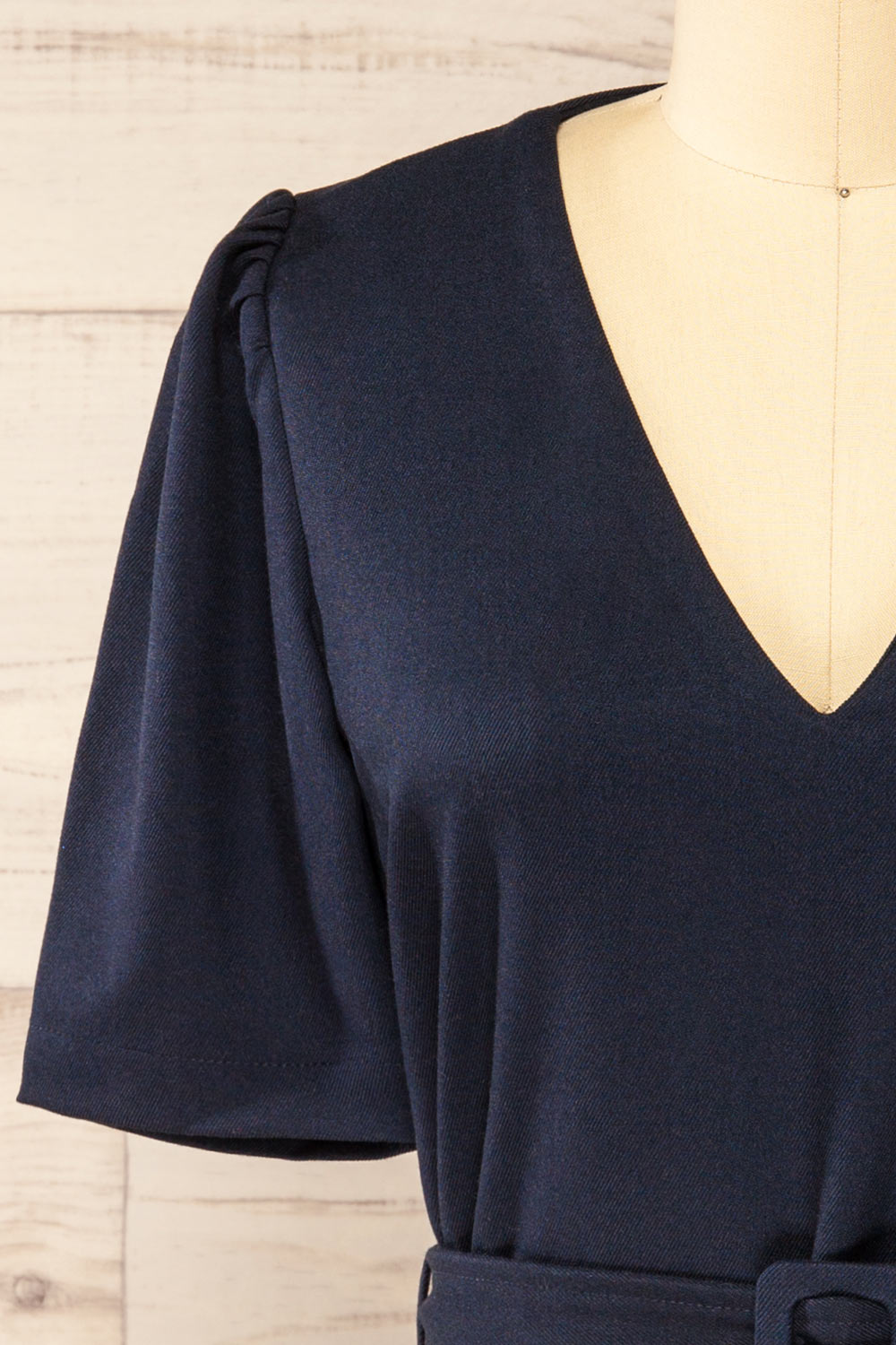 Bangkok Navy Short A-Line Dress w/ Belt | La petite garçonne front close-up