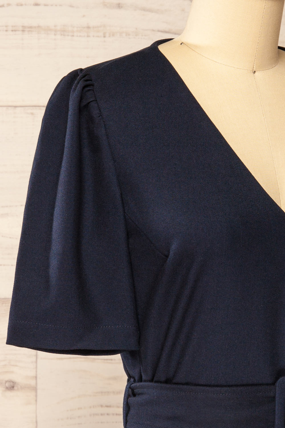 Bangkok Navy Short A-Line Dress w/ Belt | La petite garçonne side close-up