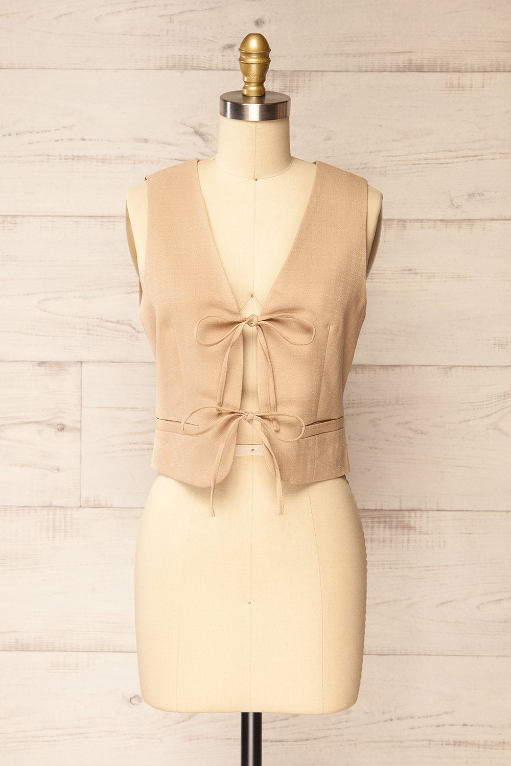 Barka Sleeveless Beige Waistcoat w/ 2 Bows | La petite garçonne front view