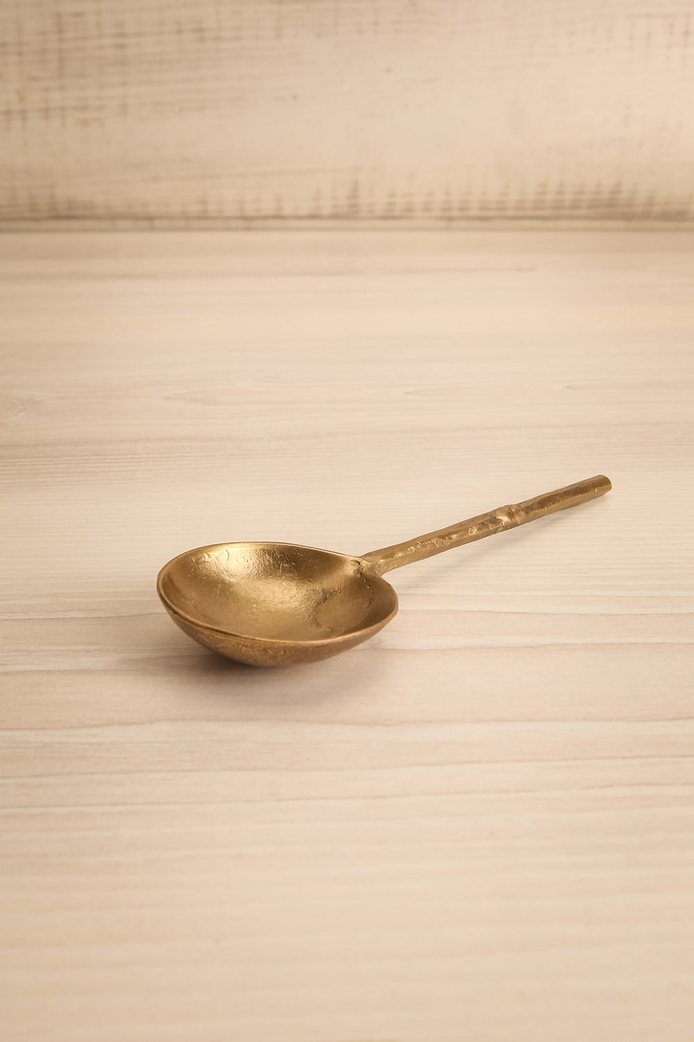 Bascule Iron Scoop - 2 Options | Maison garçonne large view